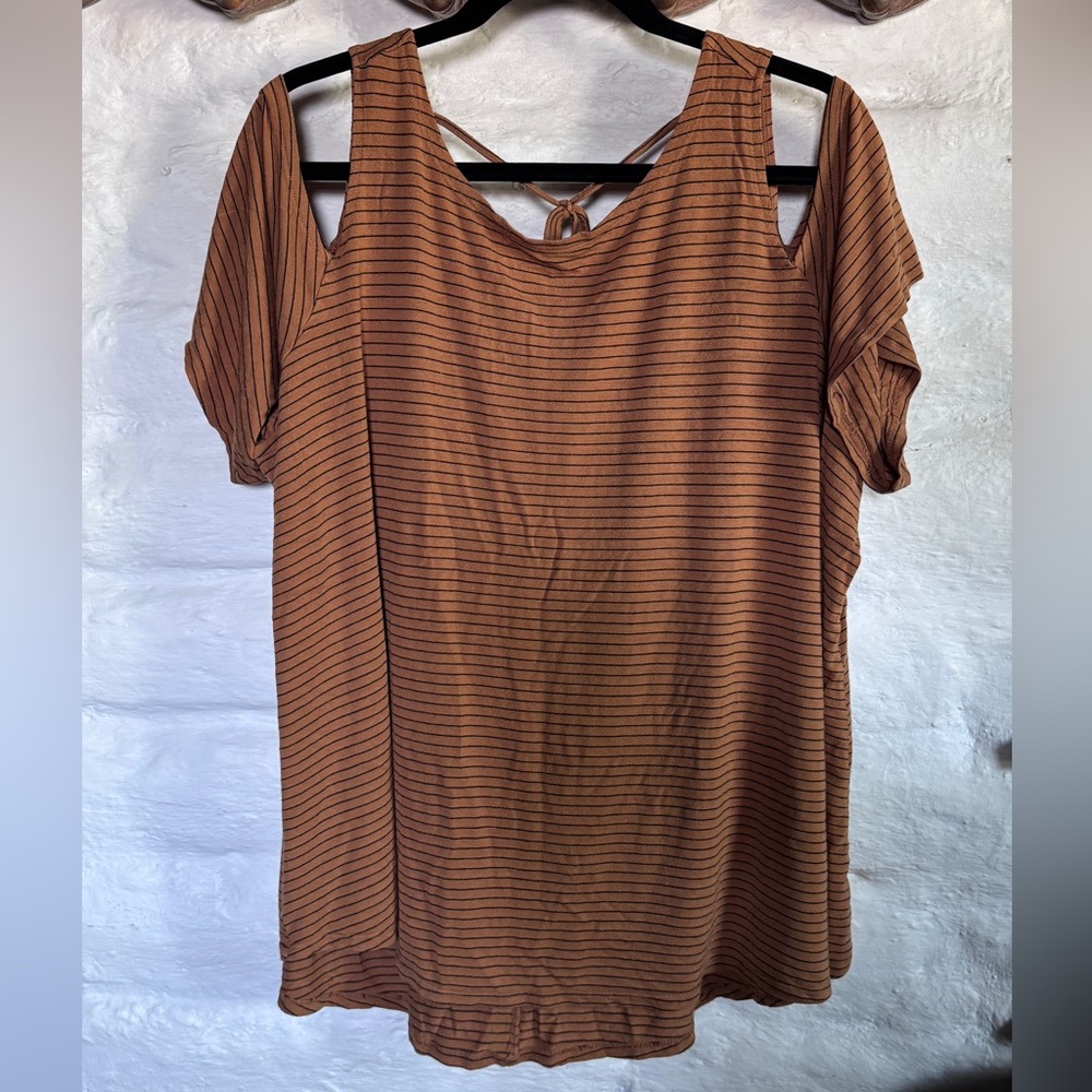 24/7 Maurices Off Shoulder Top 3x